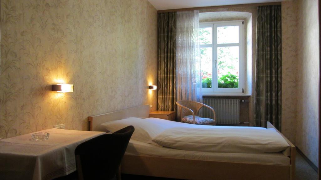 Hotel Zum Baren Triberg im Schwarzwald Zimmer foto